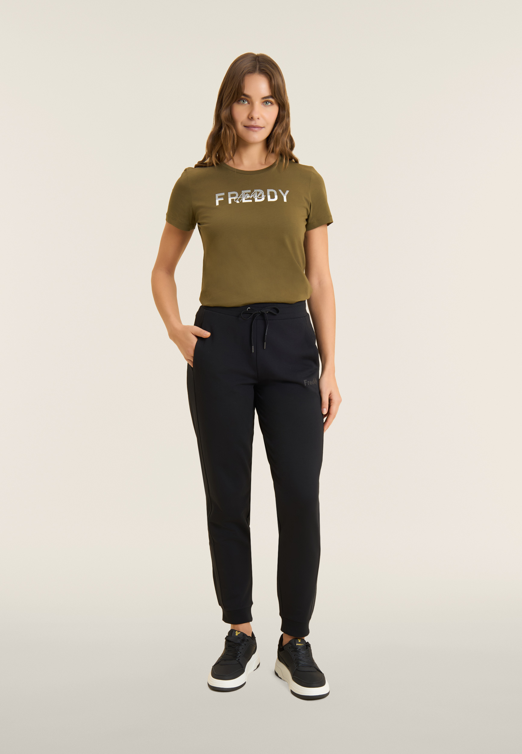 Pantaloni jogger da donna regular fit con fondo a polsino