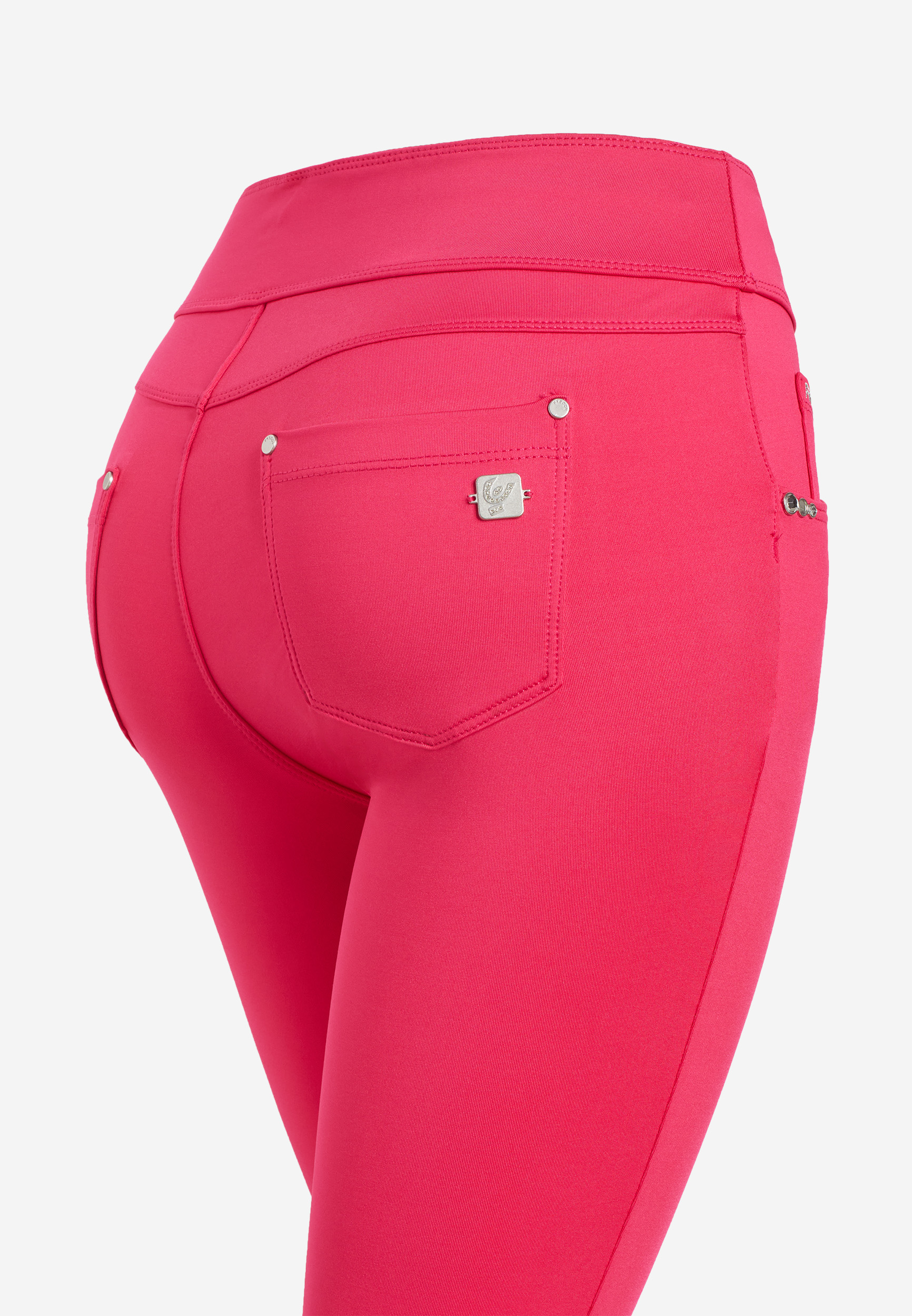 Leggings N.O.W.® superskinny vita media in tessuto tecnico - Foto 21 di 21