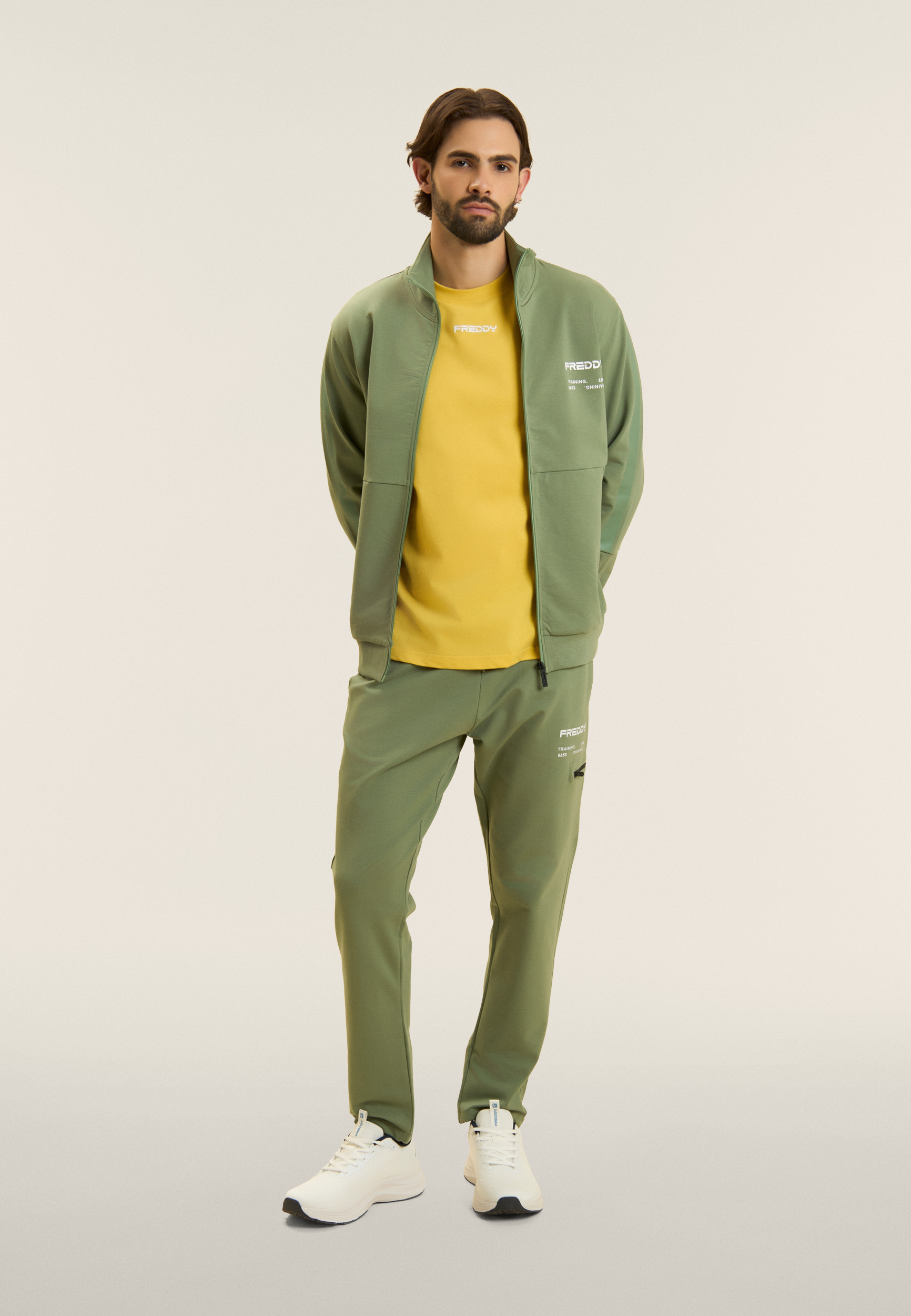 Felpa full-zip e cappuccio con dettagli tono su tono