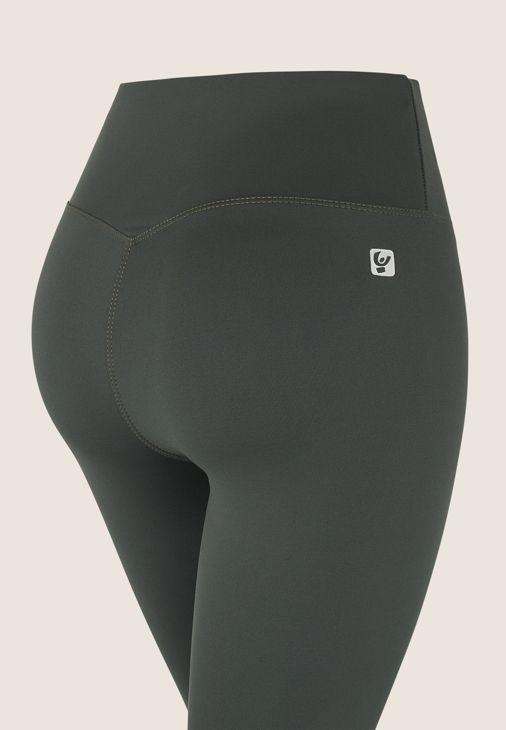 Leggings donna 7/8 vita alta in tessuto tecnico stretch - Foto 12 di 30