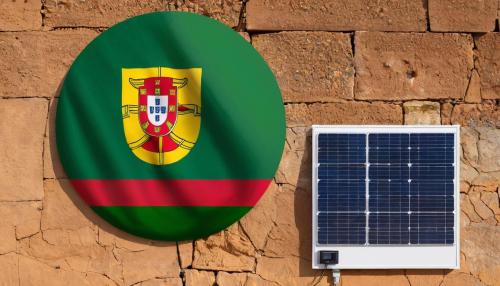 A revolução silenciosa do autoconsumo solar: como os portugueses estão a desafiar a rede elétrica