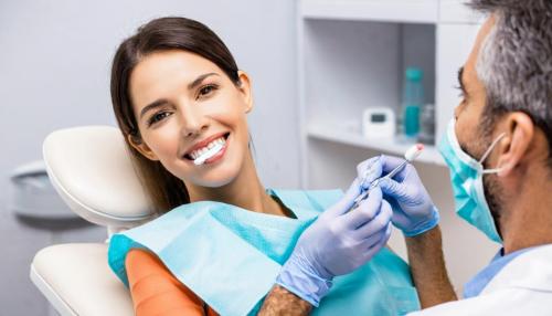 La conexión oculta entre tu salud bucal y el bienestar general: lo que no te cuentan los dentistas