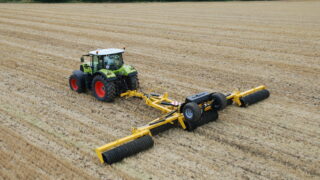 New fertiliser placement option for Claydon Hybrid