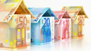 Northern farmers meet with banks to discuss cash flow concerns