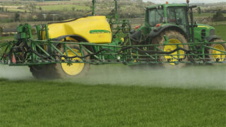 French ban Roundup from garden centres (Monsanto says its surprised)
