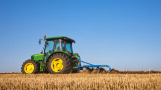Licence to drive: US farmers may find John Deere still own (part of) the tractor