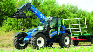 New Holland construction range now available from ag dealers