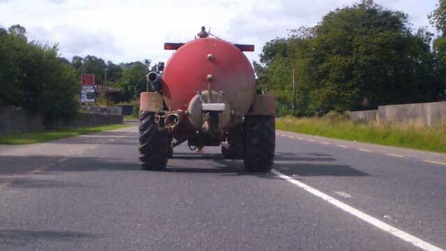 Farmers, Traffic,