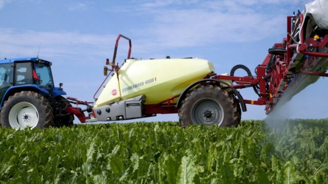 spraying, Sygenta, Monsanto