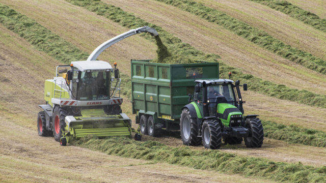 Silage harvester