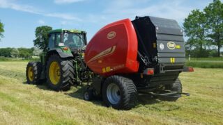 Weaving about to fill the chamber; Why not let the baler ‘weave’ for you?