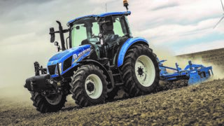 Revamped ‘mid-range’ tractors from New Holland