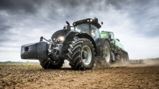 Finnish firm launches 400hp flagship tractor