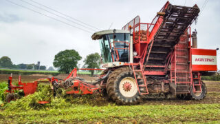 Video: Machinery punters ‘beet’ a path to working demo