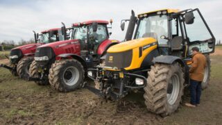 Auction report: Mix of classic and modern tractors under the hammer at ‘on-site’ sale