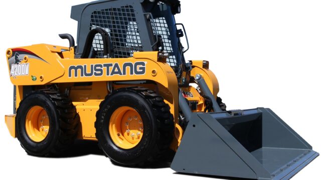 Manitou Gehl Mustang