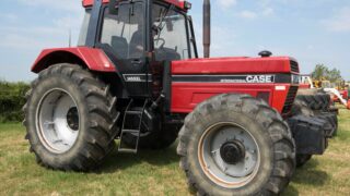 1987 Case IH 1455XL goes to auction…and makes £27,000