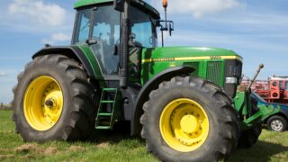 See the 16-year-old John Deere 7710 that sold for almost £50,000
