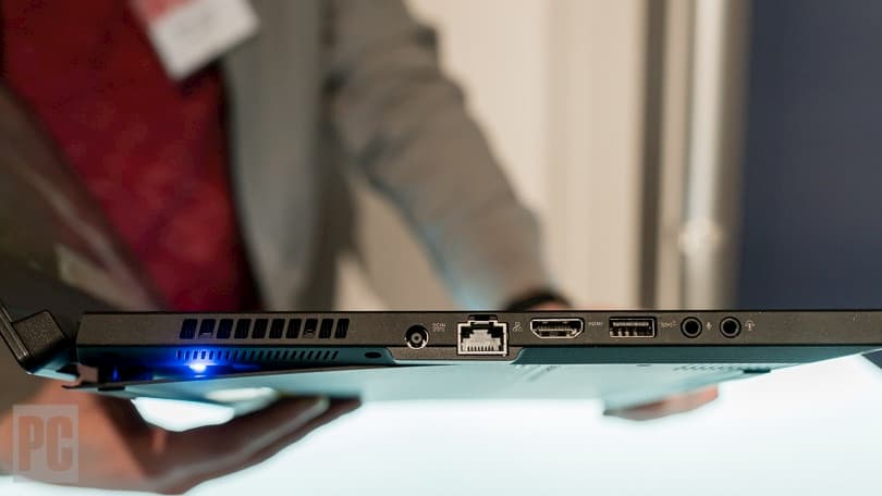 Asus ROG Zephyrus S GX502 6