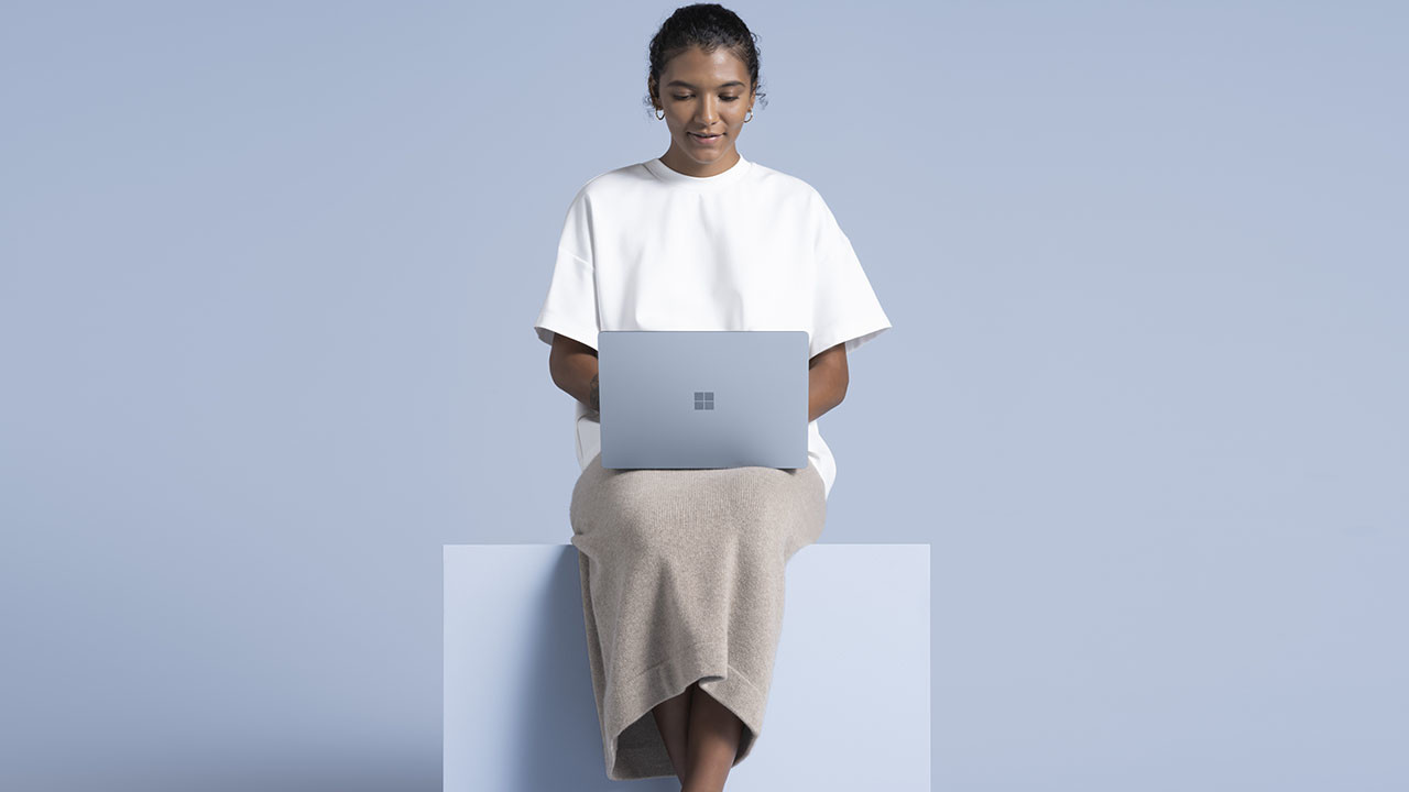 مايكروسوفت سيرفس لابتوب 4 (Surface Laptop) 1