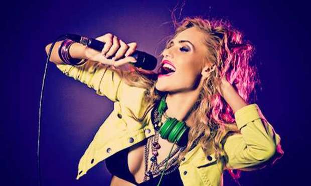 Hen Weekend, Hen Party & Hen Do Pop Star Video Daytime Activity