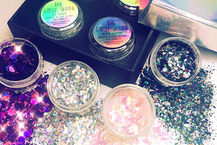 Glitter Make Up