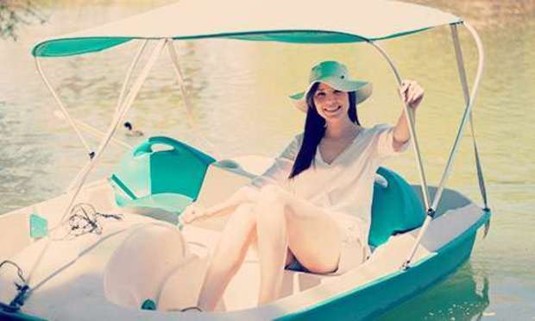 Amsterdam Hen Do Ideas and Activities - Pedalo Treasure Hunt