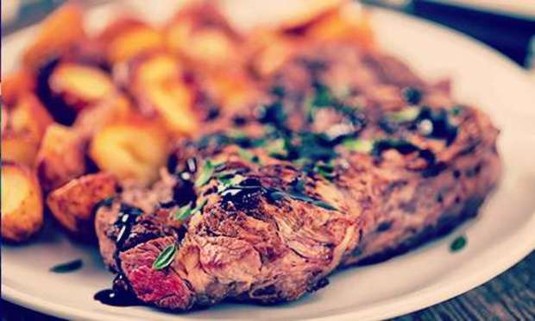 Barcelona Hen Do Ideas and Activities - Steak Night