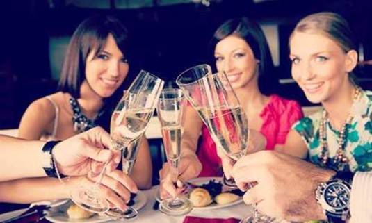 Newquay Hen Do Ideas and Activities - Champagne Lunch