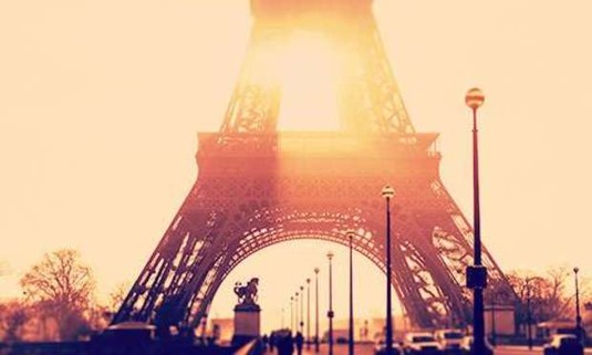 Paris Hen Party - Hen Night Activities - HenWeekends.co.uk