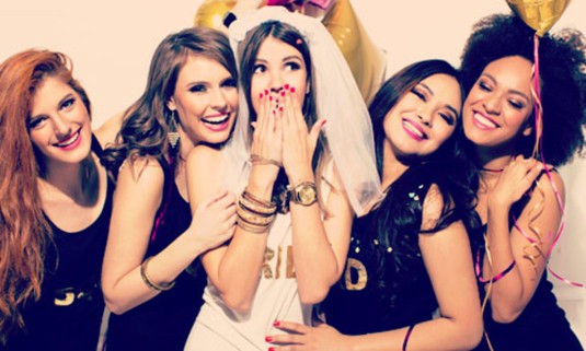 Reading Bar Crawl Butlers - Hen Do Ideas - Hen Weekends