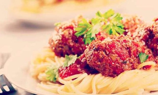 Valencia Hen Do Ideas and Activities - Italian Meal