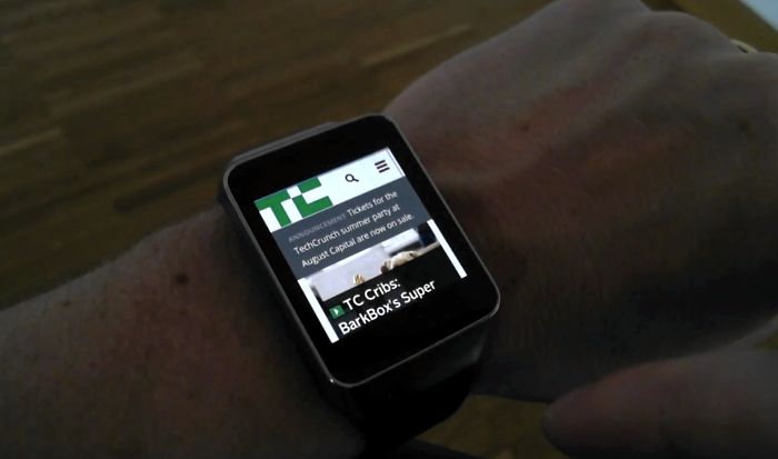 نظام Android Wear يحصل على متصفح للانترنت