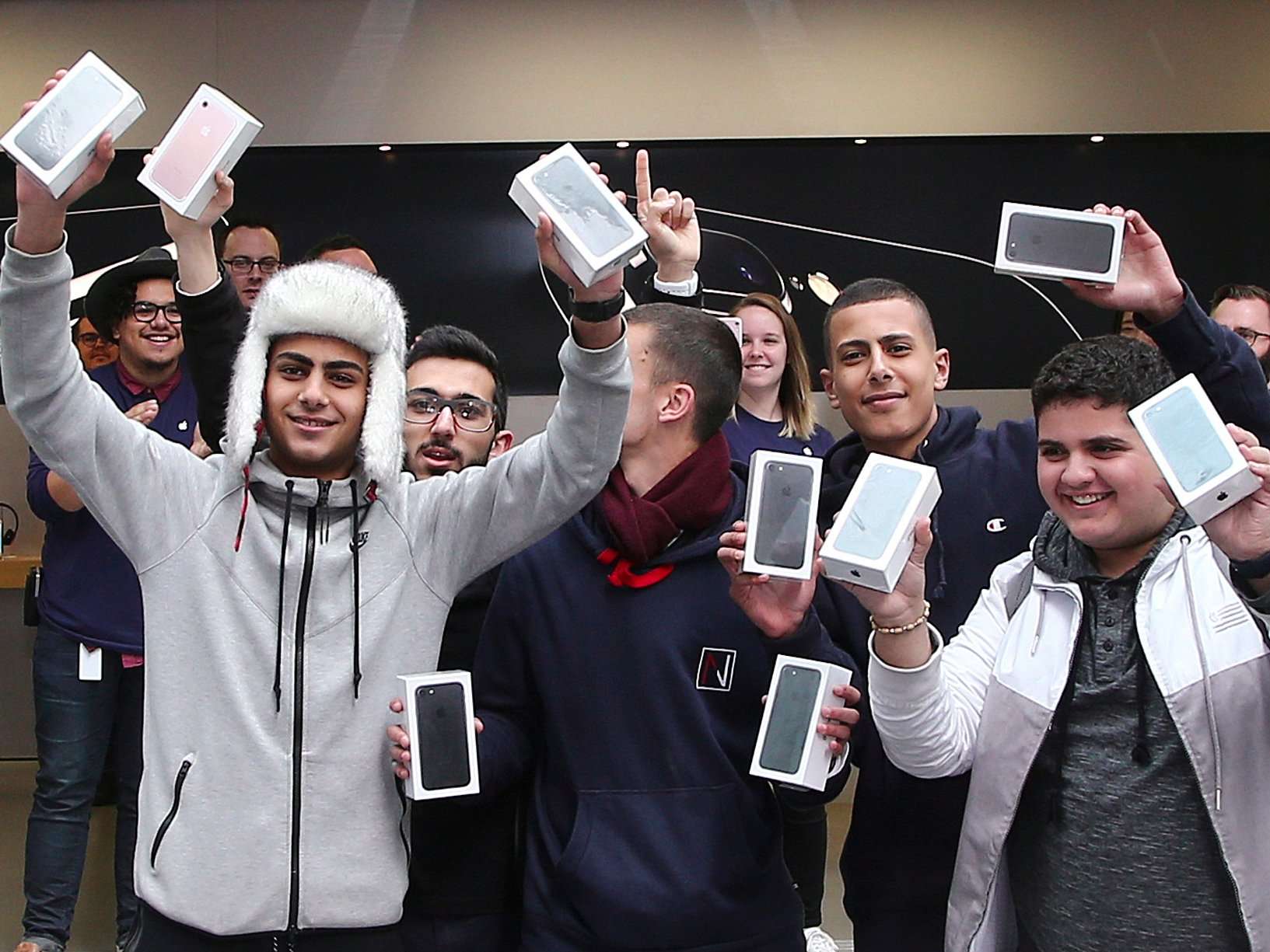 apple store celebration
