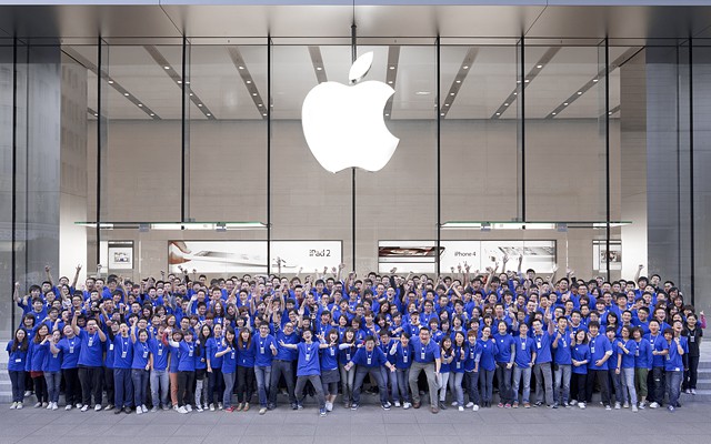 apple store opening