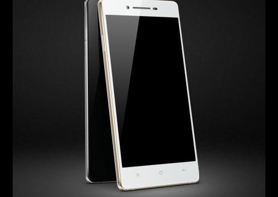 هاتف Oppo R1 ينطلق بشكل رسمي
