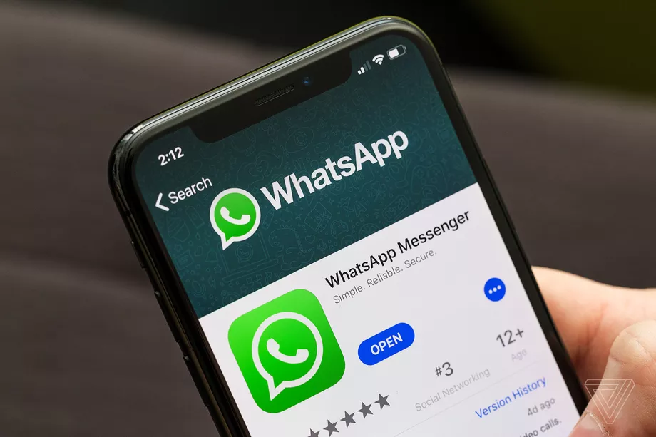 واتس اب تمنع استخدام تطبيقها
