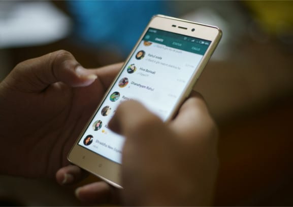واتس اب تدعم الرسائل التلقائية بين الشركات والعملاء