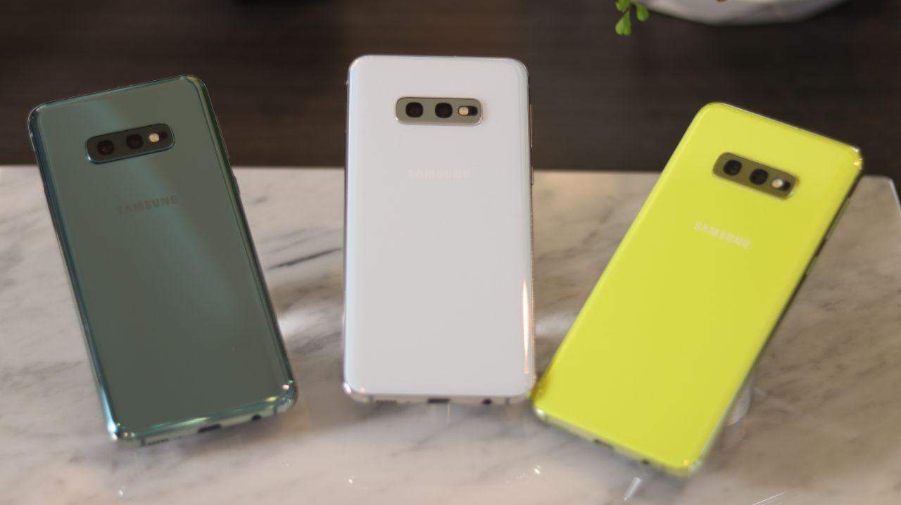 هواتف اس 10 الثلاثة variety