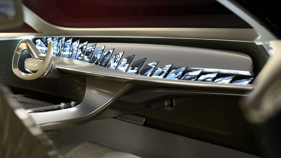 سيارة كيا الكهربائية الجديدة pannel