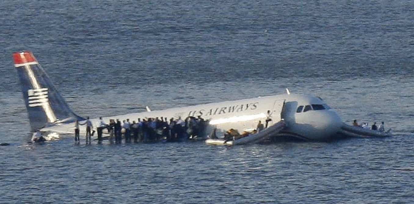 why planes crash