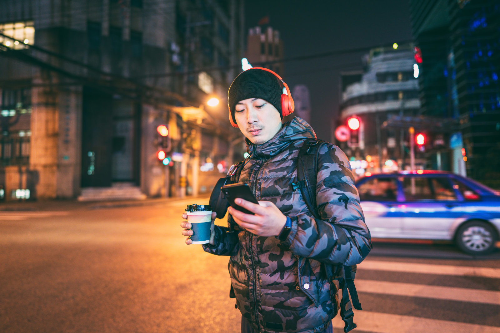 نتفليكس تتعقب النشاط البدني لبعض مستخدمي هواتف أندرويد؟