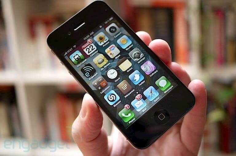 تصميم آيفون 12 قد يشبه آيفون 4