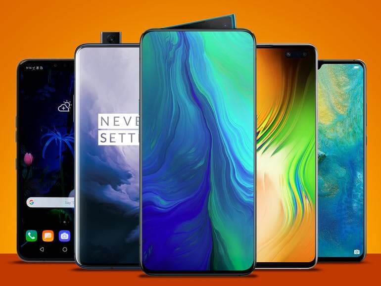 5 smartphone screens next to each other.