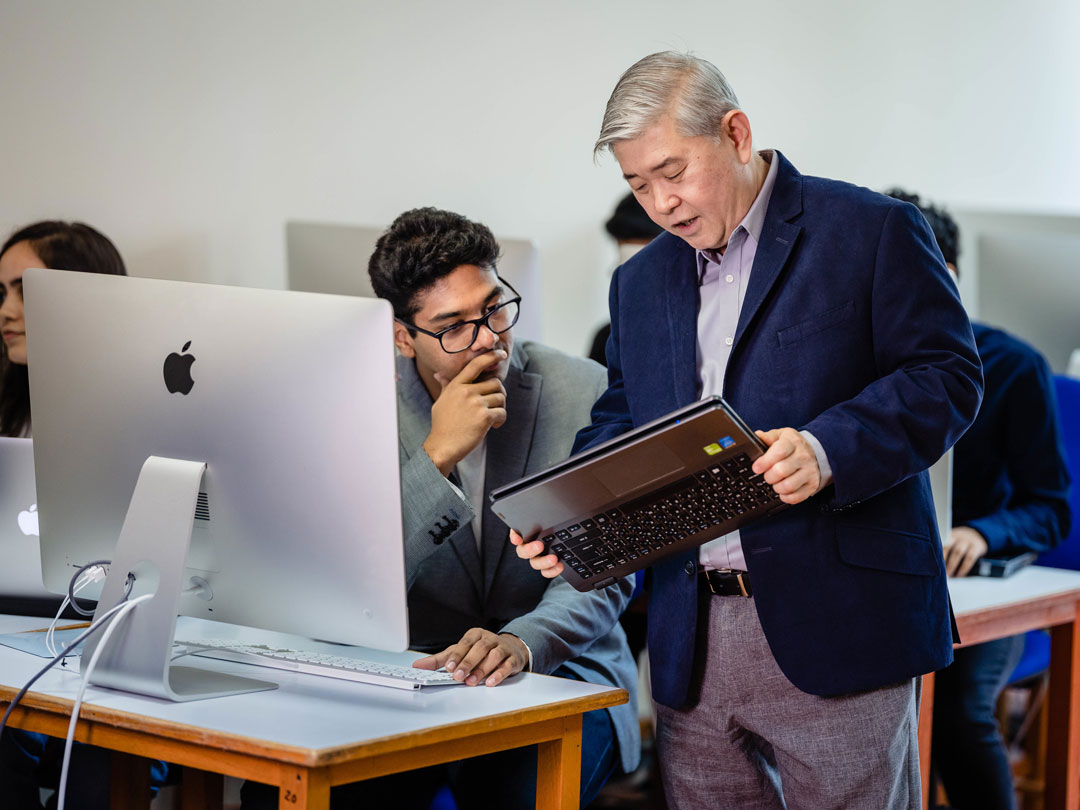 ما الذي يميز جامعة وولنغونغ في دبي؟ ولماذا من الممكن أن تختارها لتعليمك العالي؟