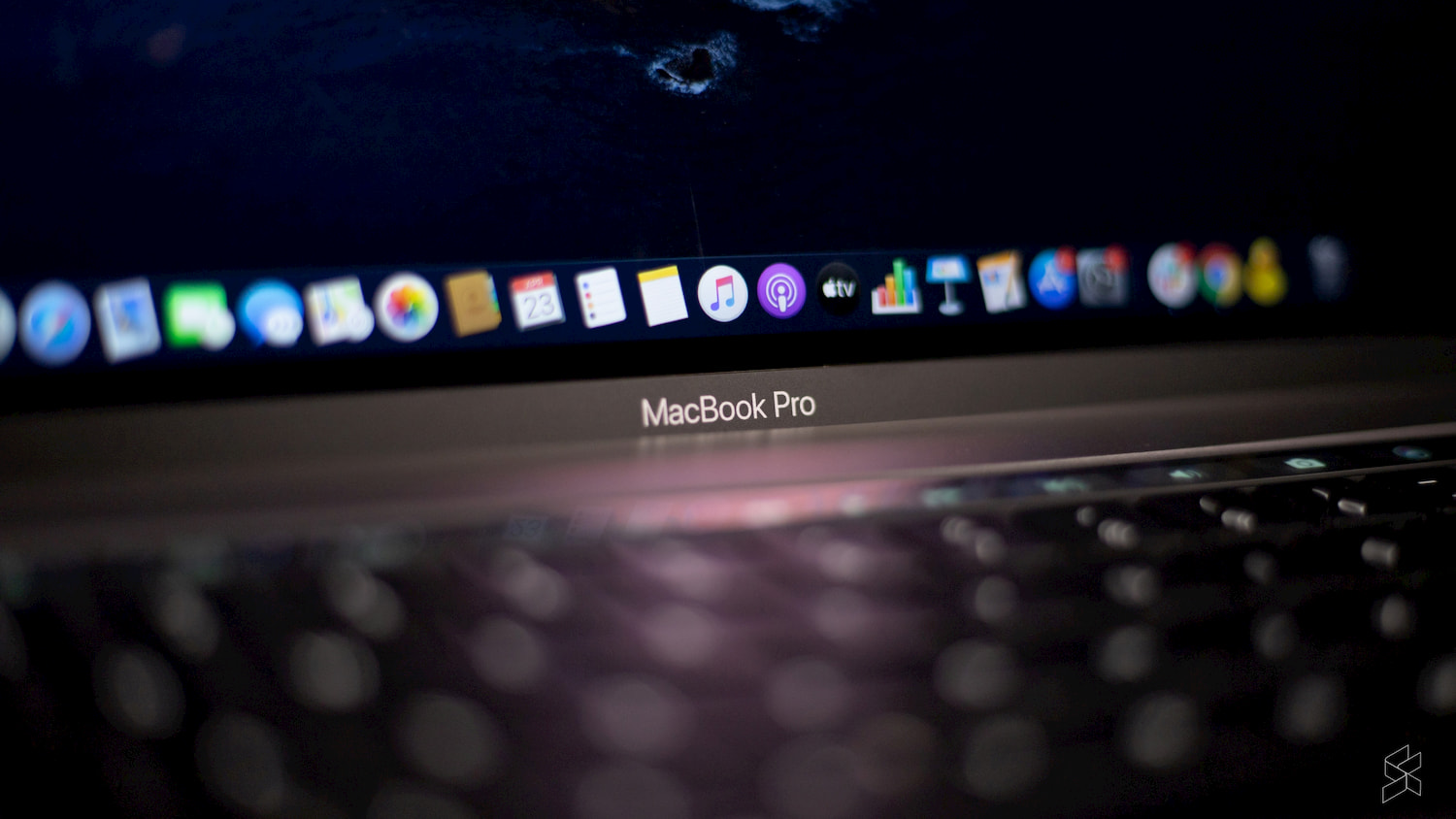 إطلاق تحديث macOS 10.15.5 مع ميزة جديدة للبطارية