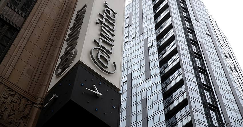 موظفو تويتر بإمكانهم العمل من المنزل للأبد!