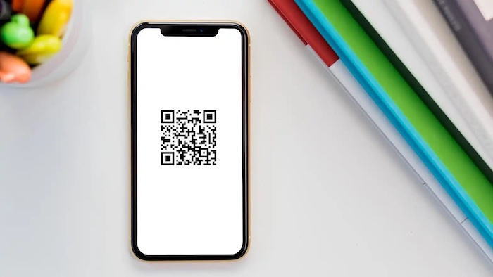 مسح كيو آر كود باستخدام ايفون