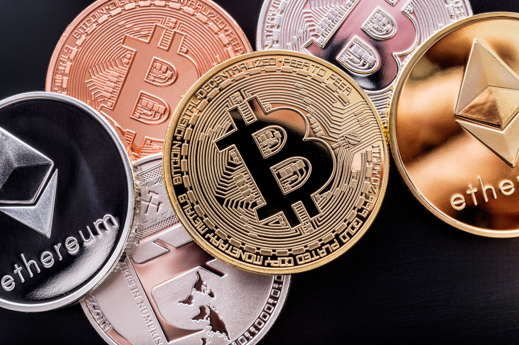 لماذا تمتلك العملات الرقمية المشفرة مثل بيتكوين قيمة أصلاً؟