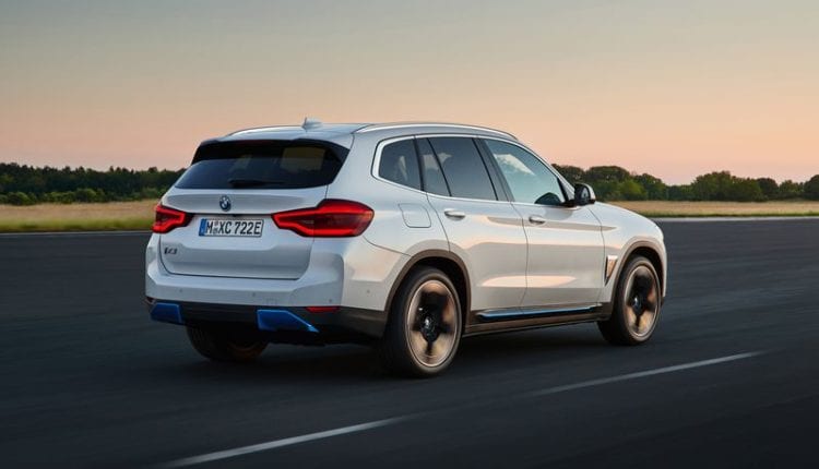 الإعلان عن BMW iX3